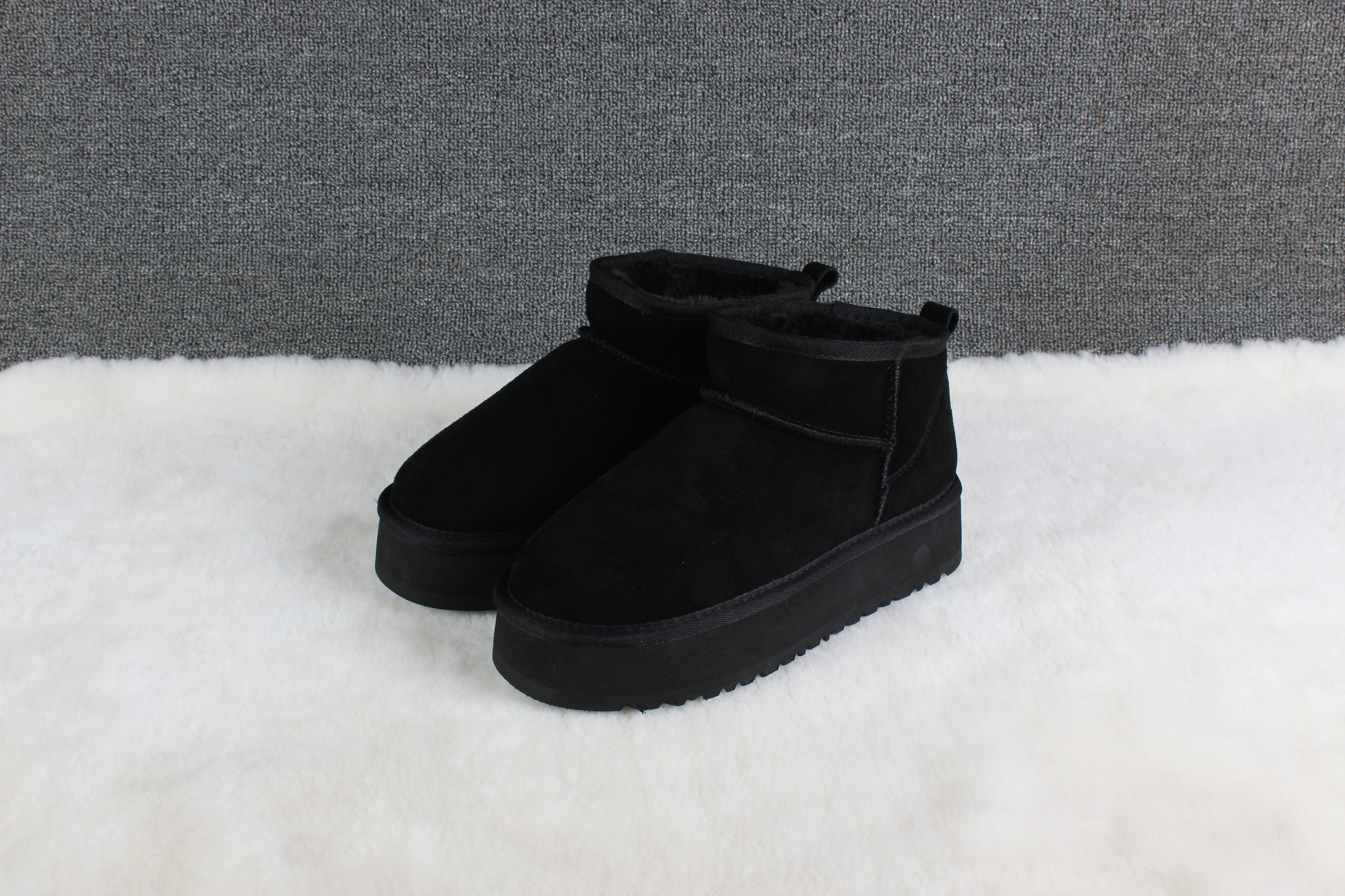 E1248-44.25$UGG gallery