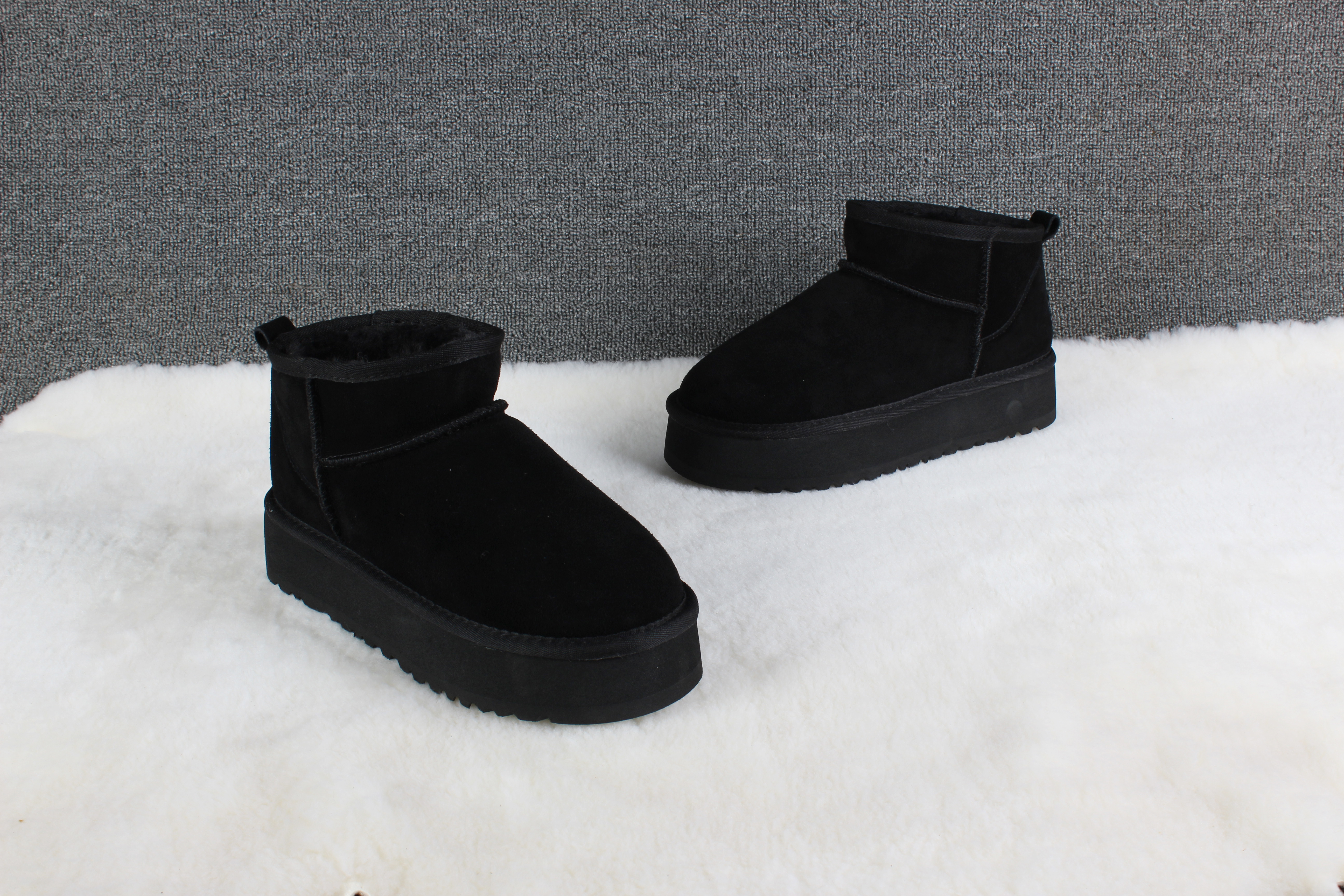 E1248-44.25$UGG gallery