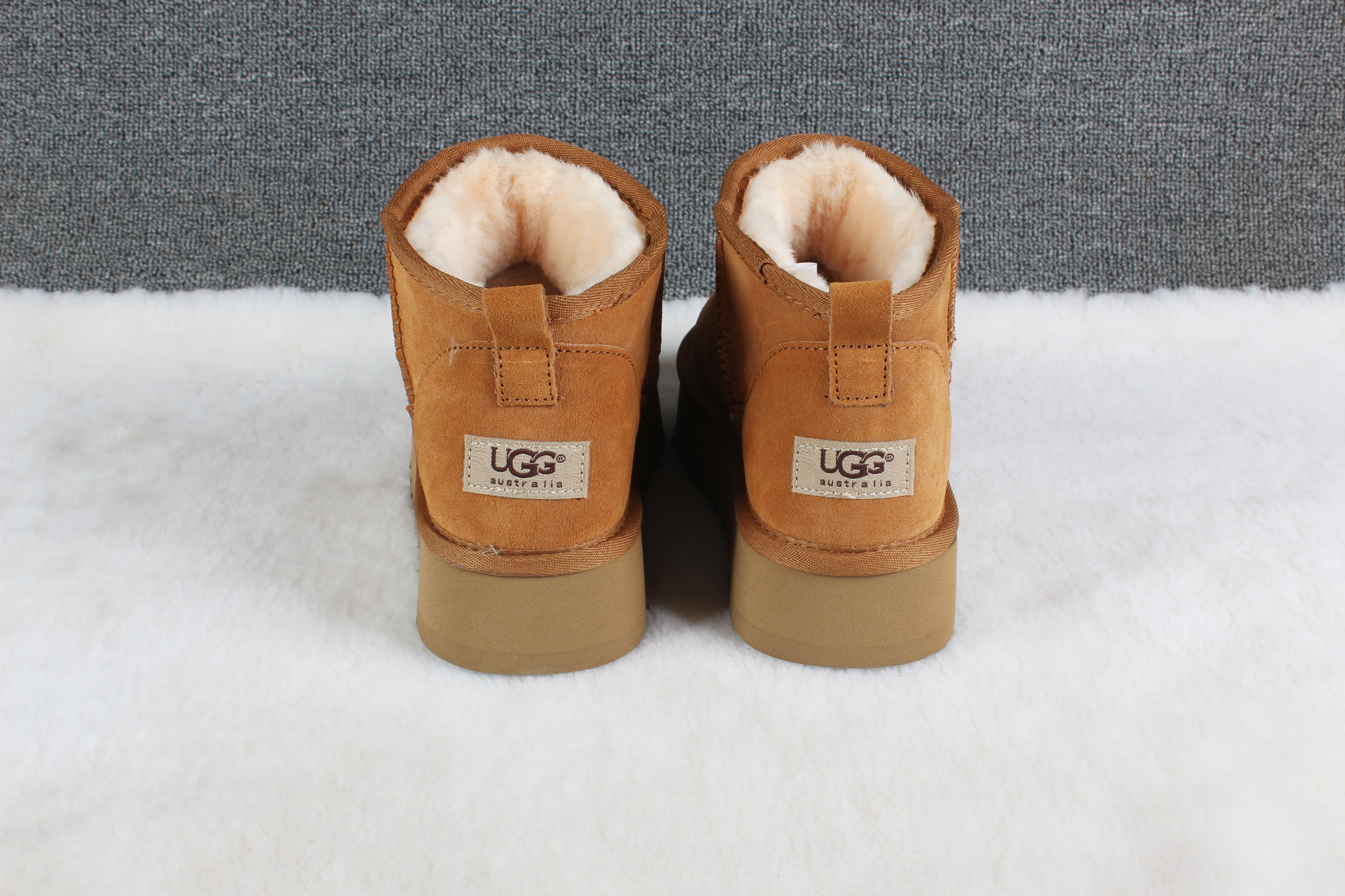 E1248-44.25$UGG gallery