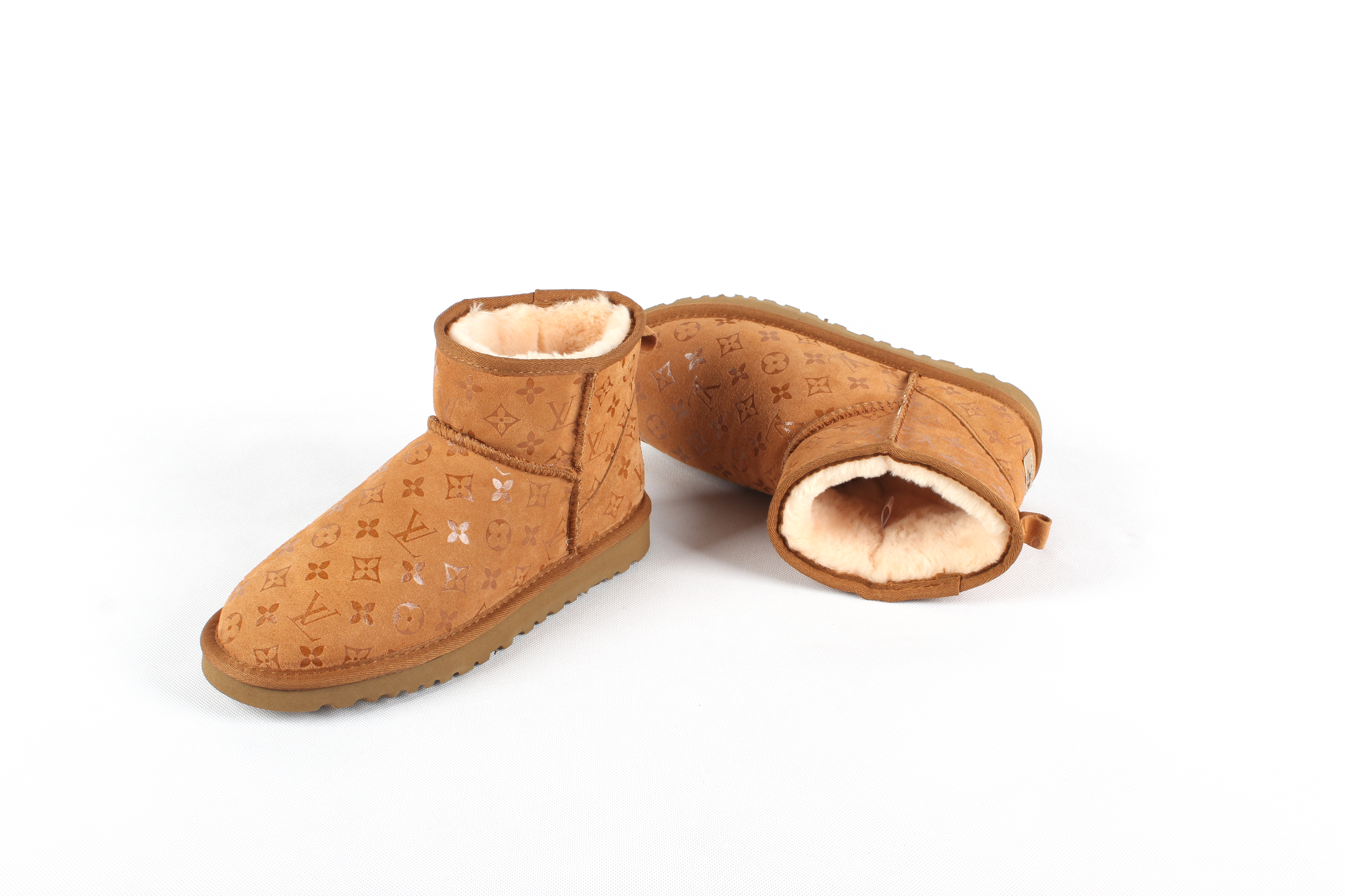 E1250-37.51$UGG gallery