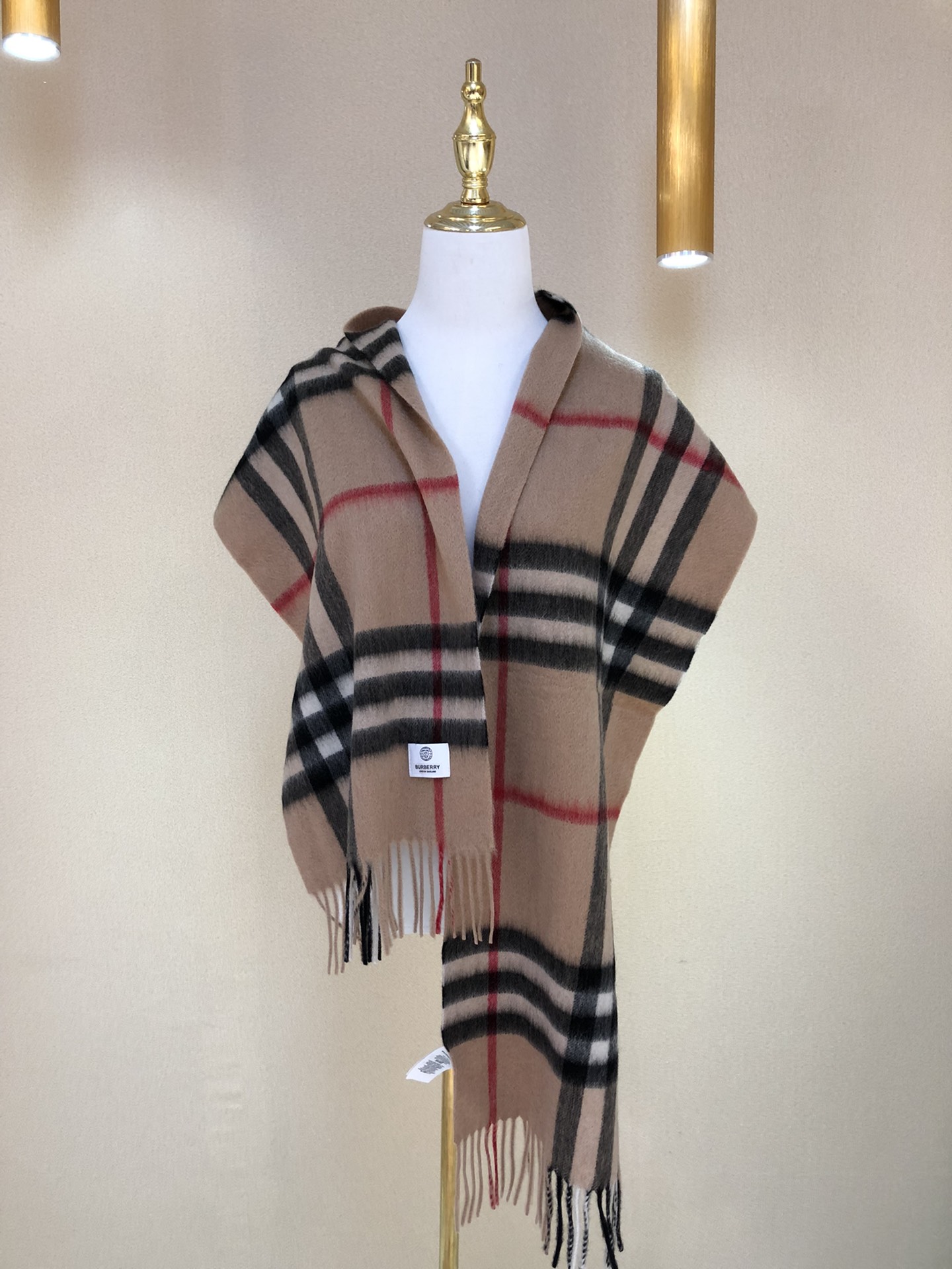 E1495-154￥| 21.99$BURBERRY gallery