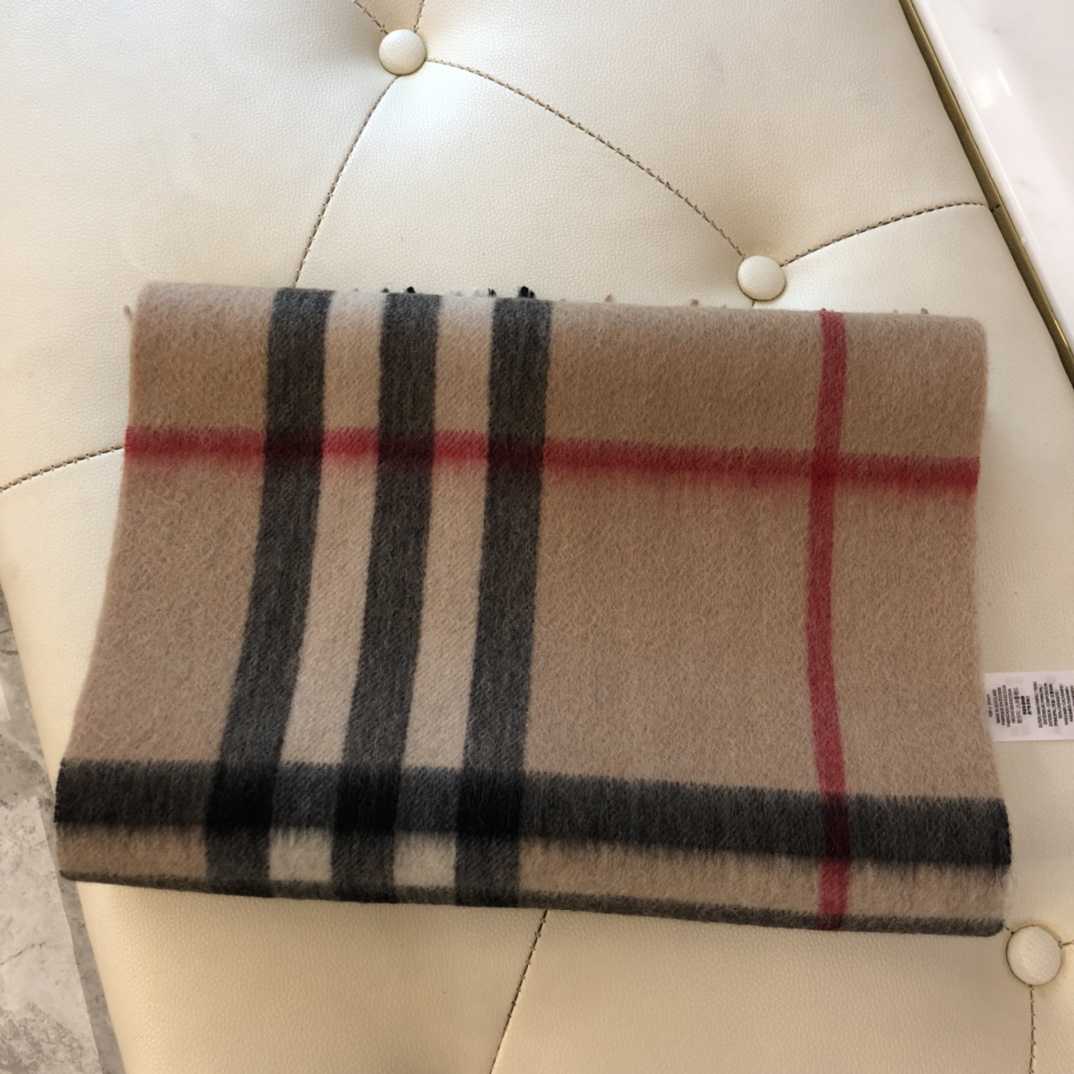 E1495-154￥| 21.99$BURBERRY gallery