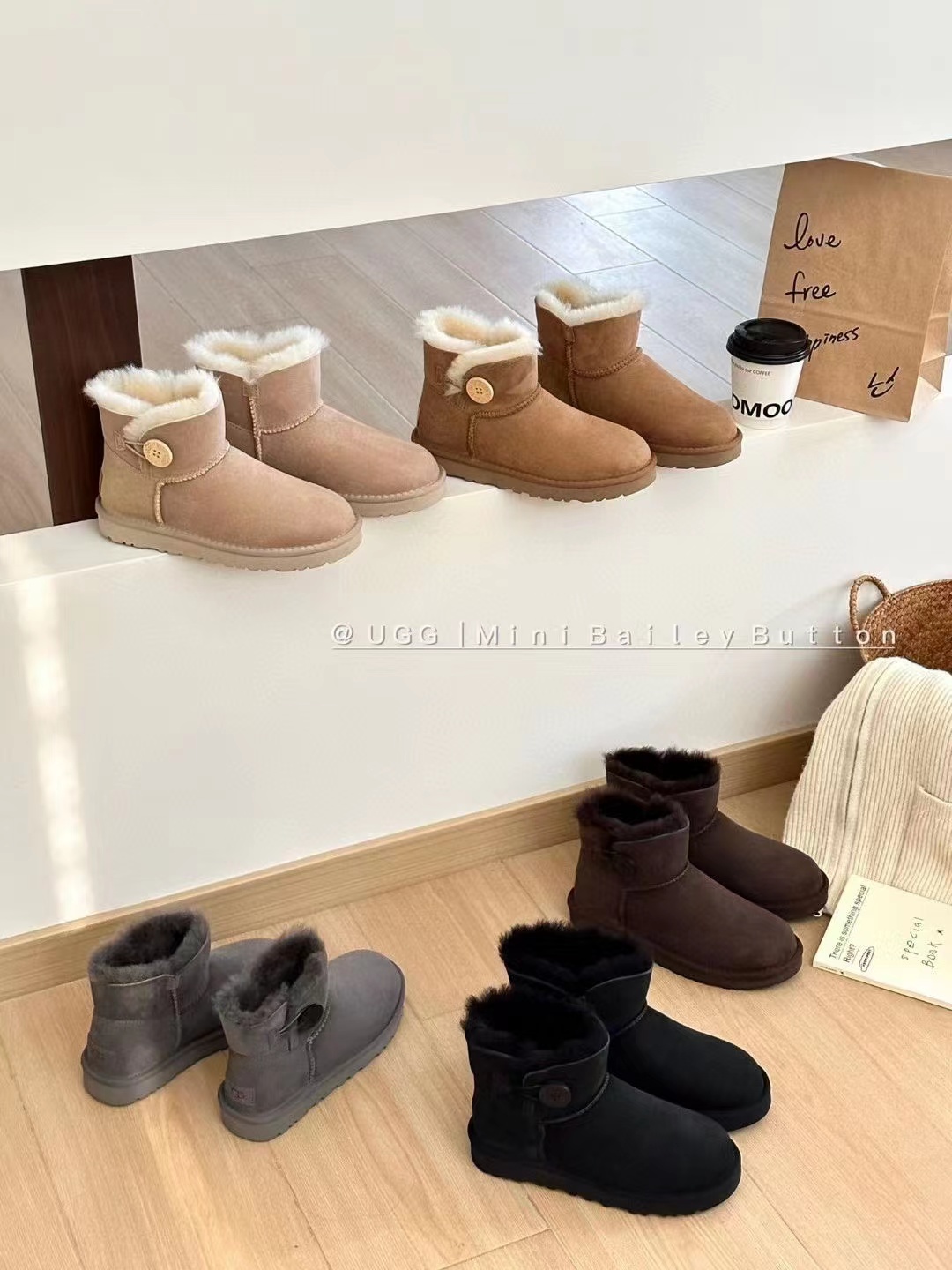 E1644-320￥| 44$UGG gallery