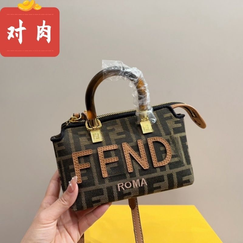 FENDI 55$    10342-T gallery