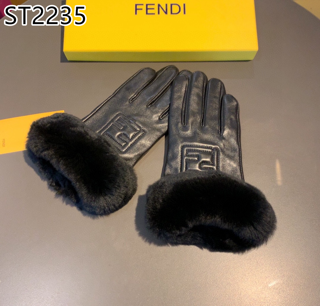 FENDI $50 gallery