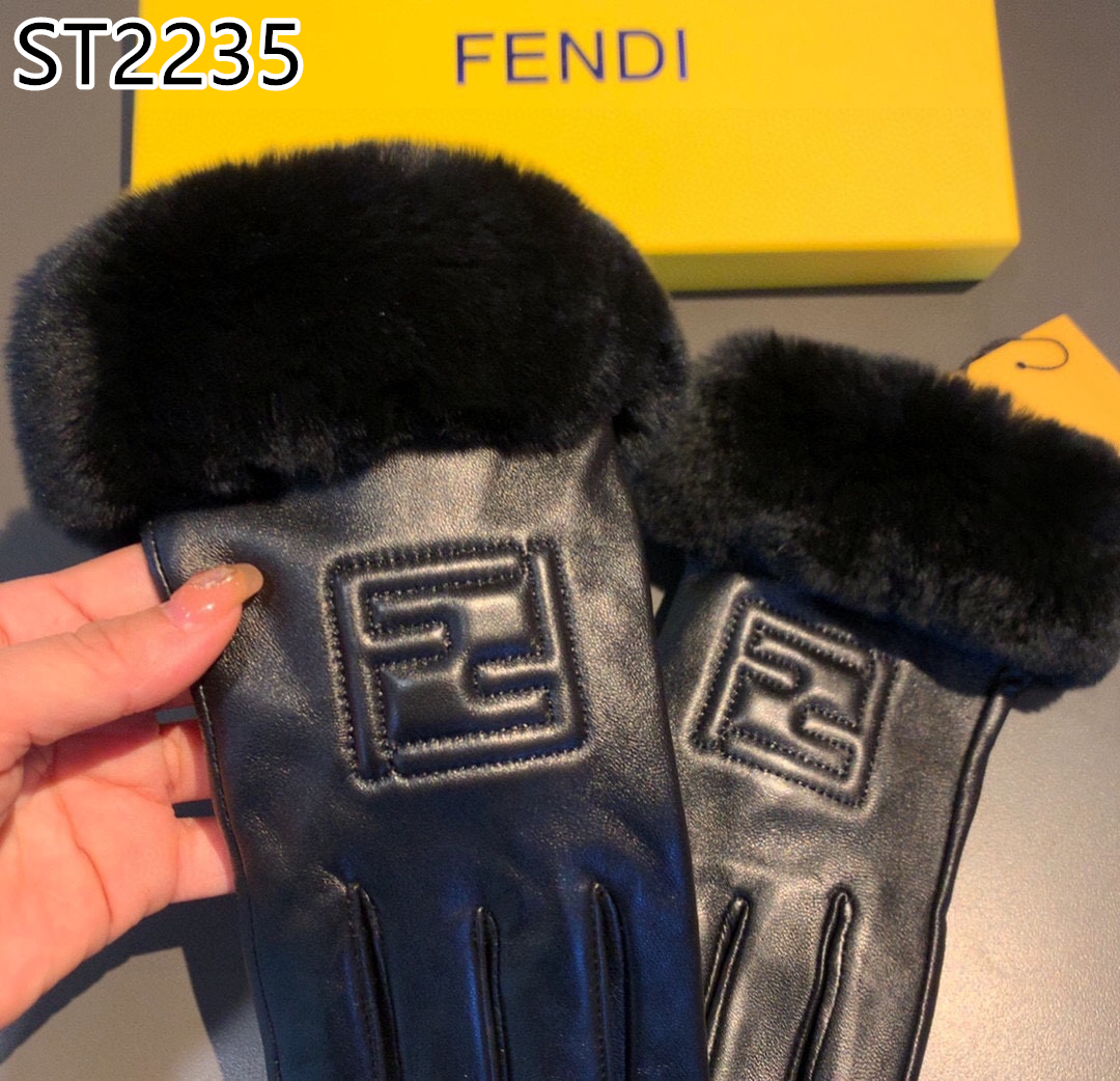 FENDI $50 gallery