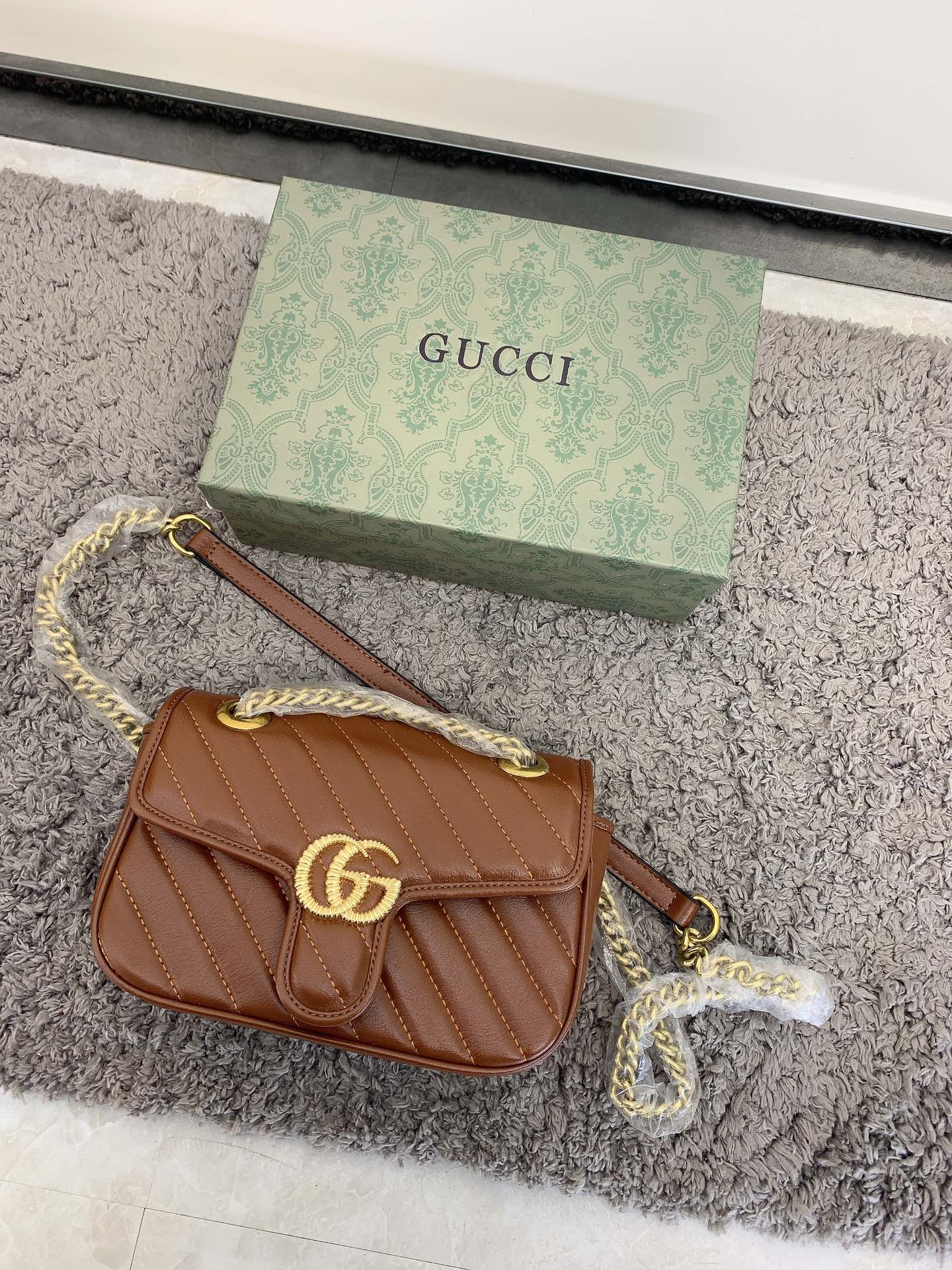 GG $62 gallery