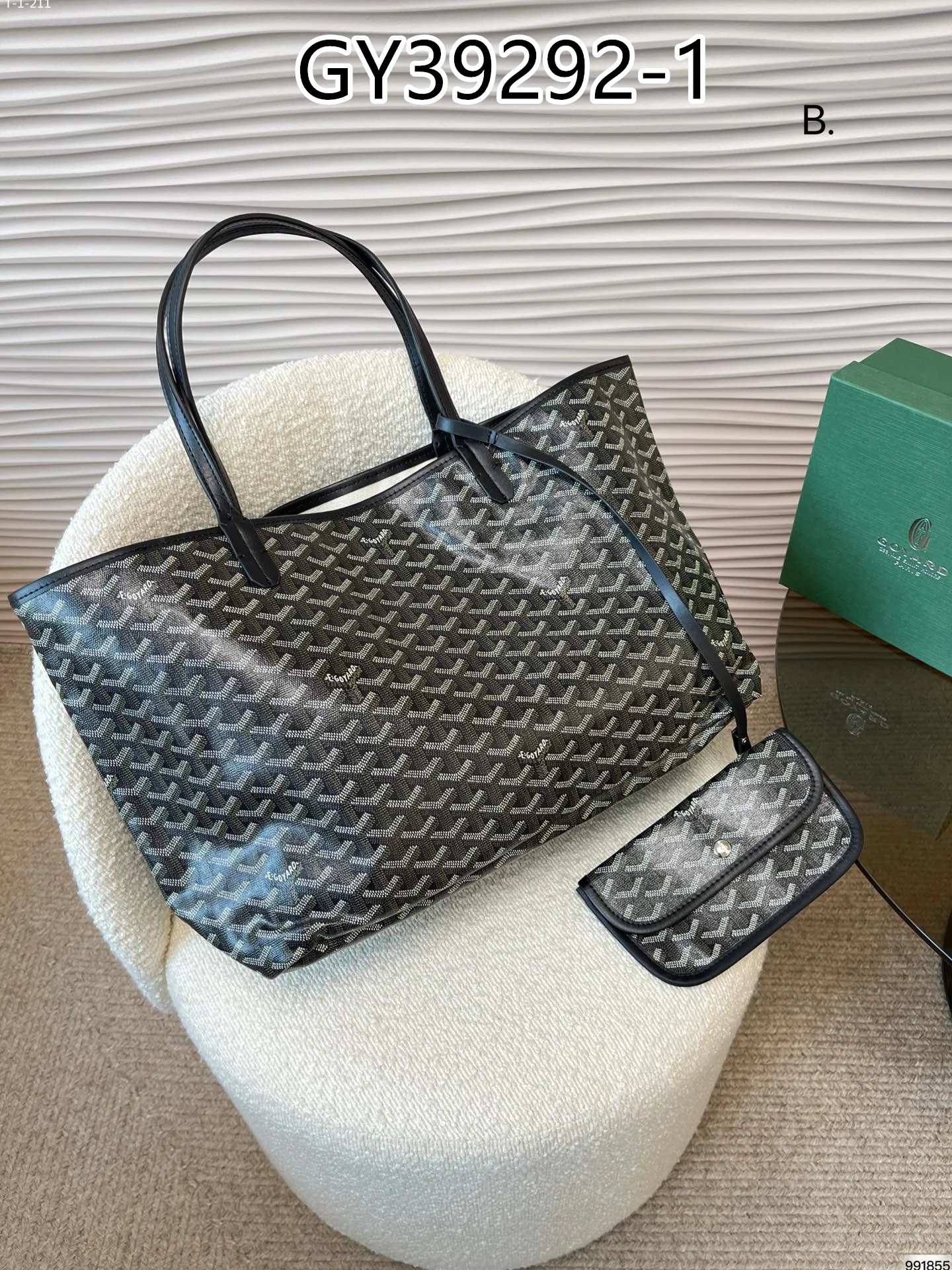 GOYARD $64 gallery