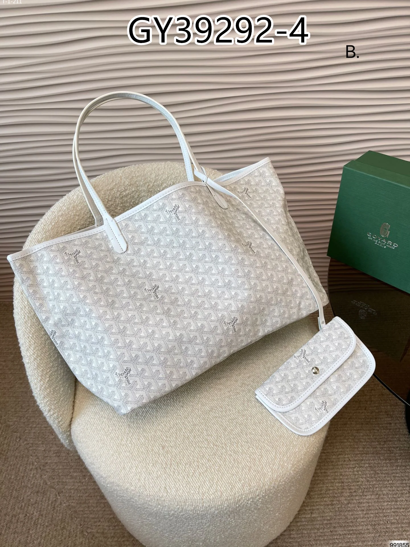 GOYARD $64 gallery