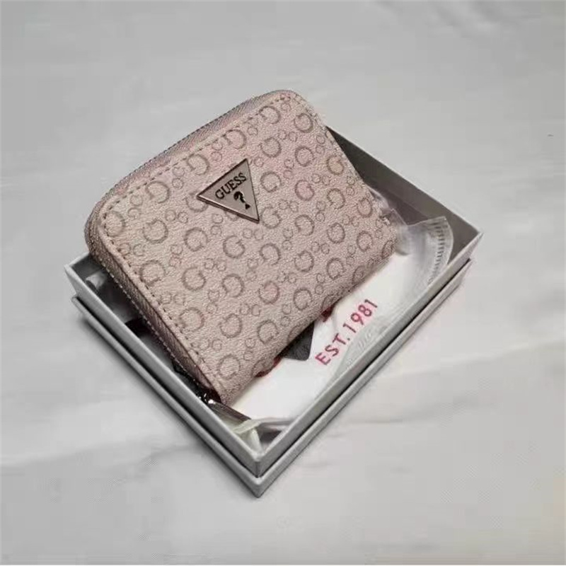 GQ626-GQ630 GUESS wallet gallery