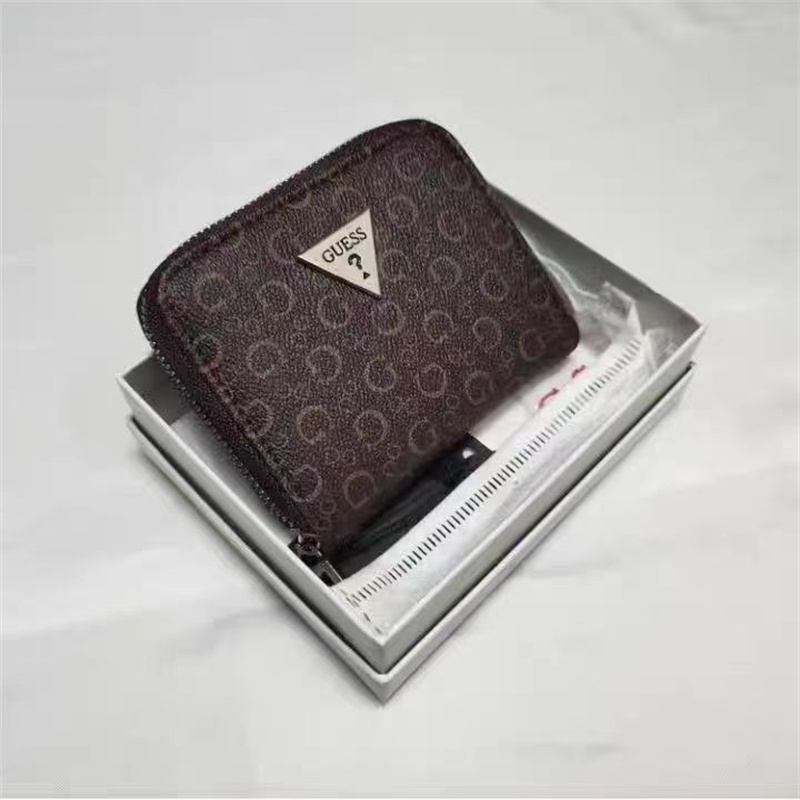 GQ626-GQ630 GUESS wallet gallery