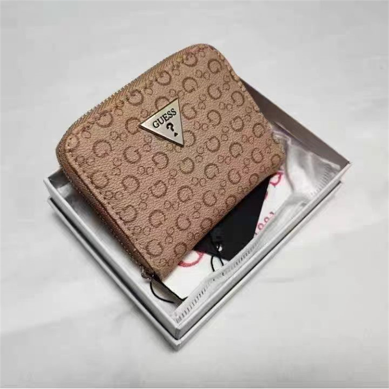 GQ626-GQ630 GUESS wallet gallery