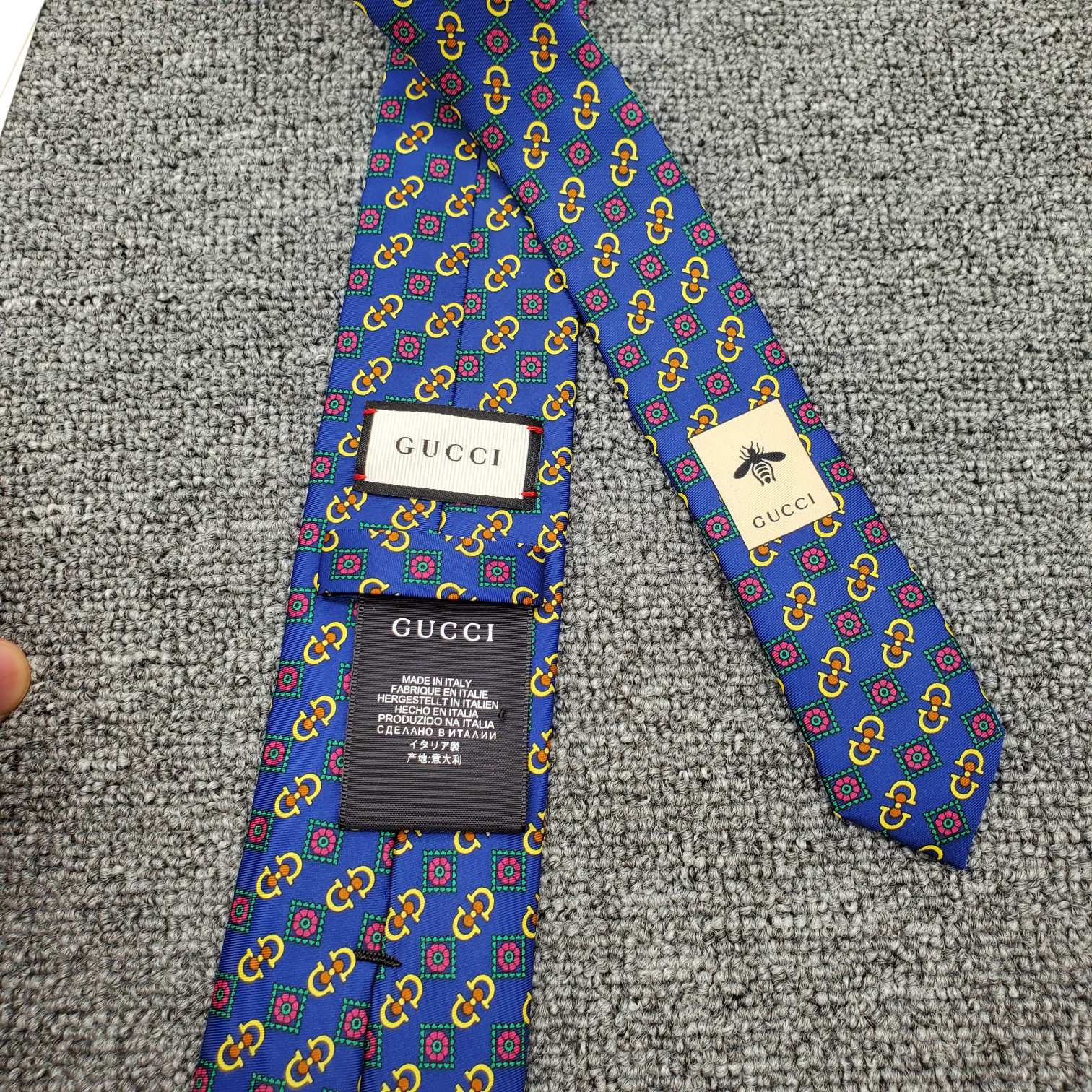 GUCCI 29.99$ code tang-6257-R gallery