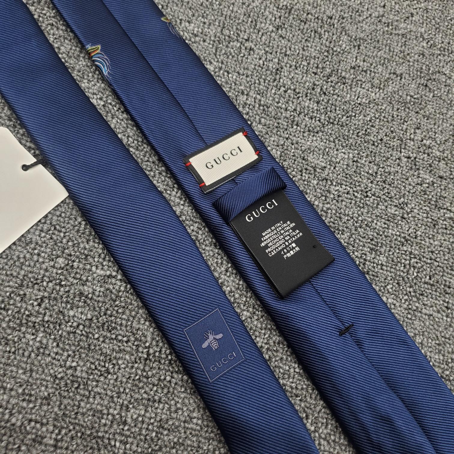 GUCCI 29.99$ code tang-6257-R gallery