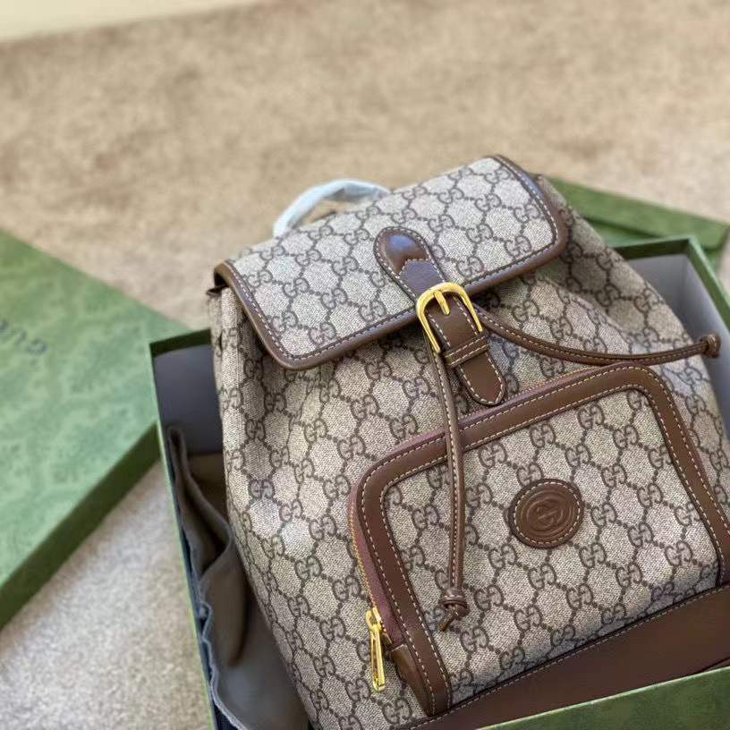 GUCCI 60.66$  code 472-5938-R gallery