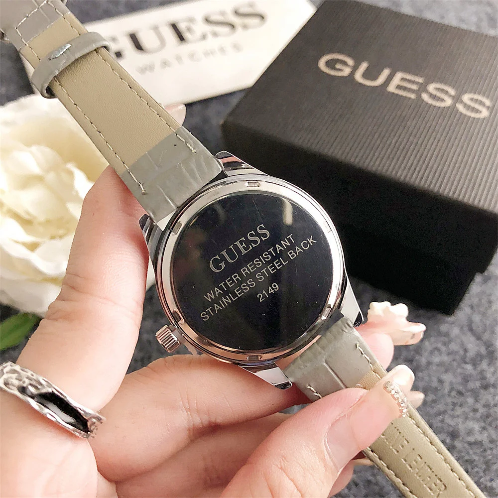 GUESS $11 gallery