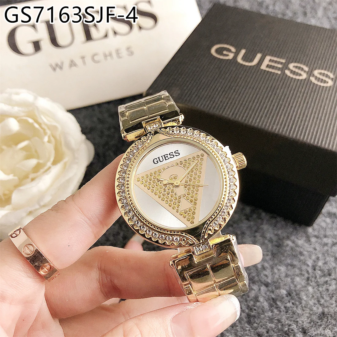 GUESS $14 gallery