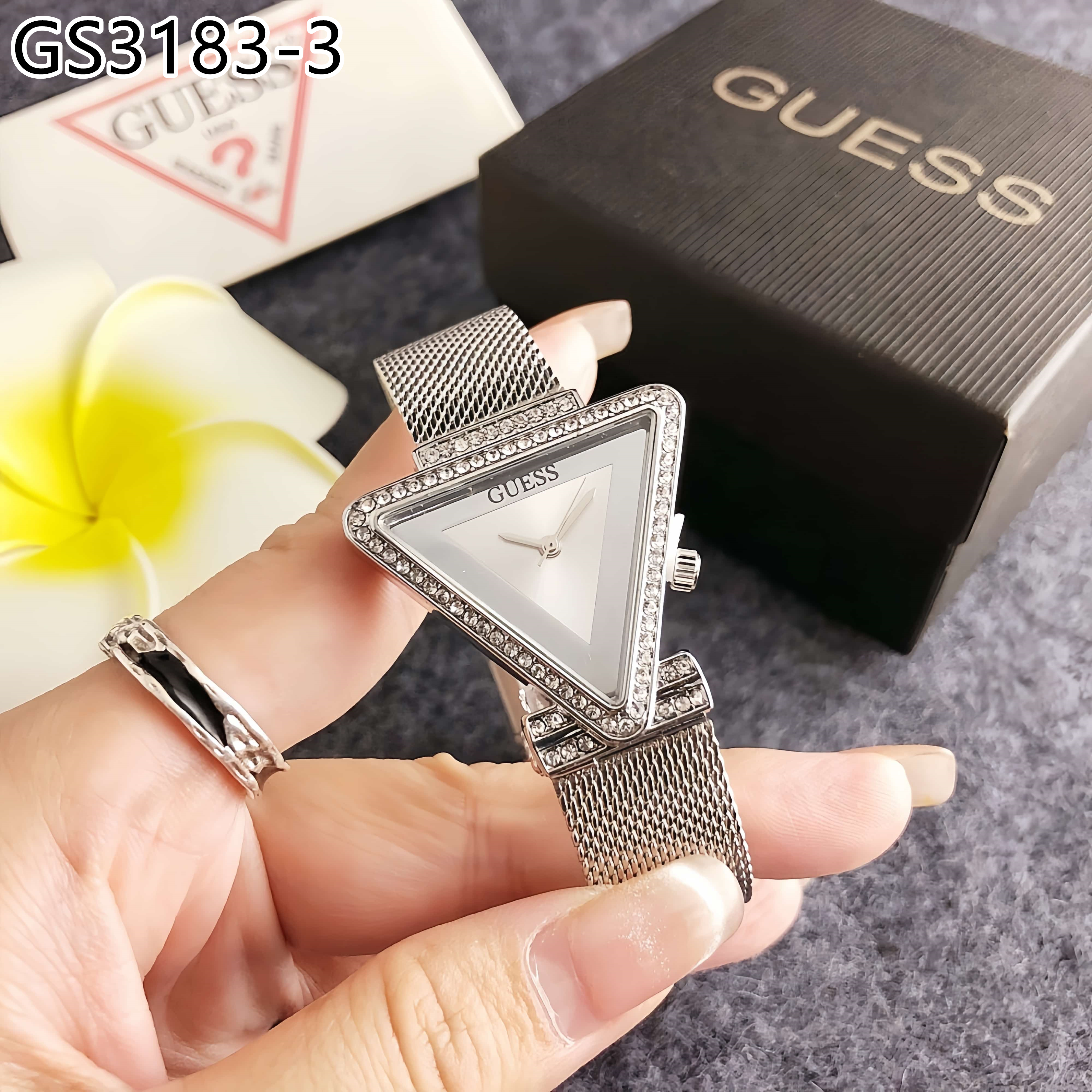 GUESS $14 gallery