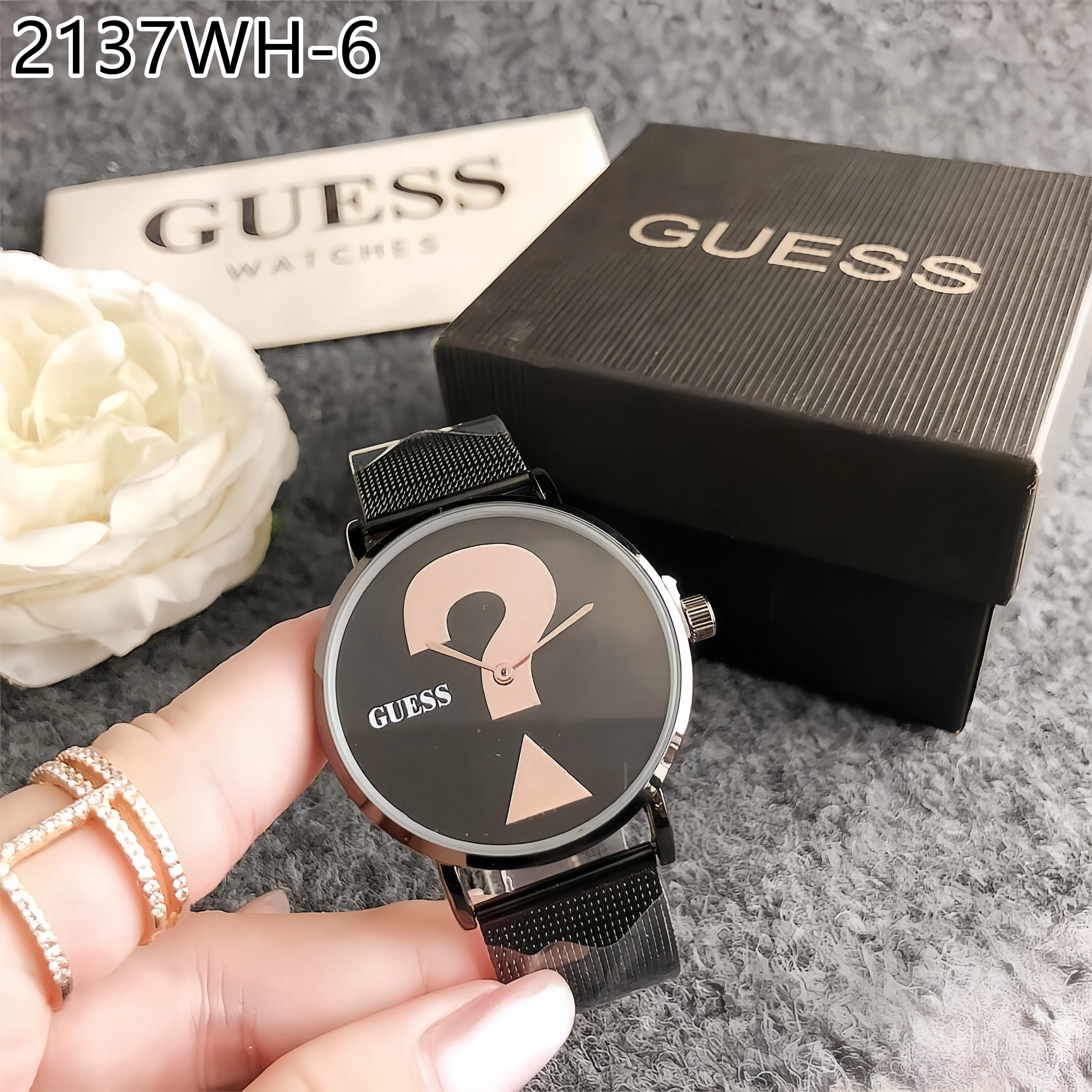 GUESS $15 gallery