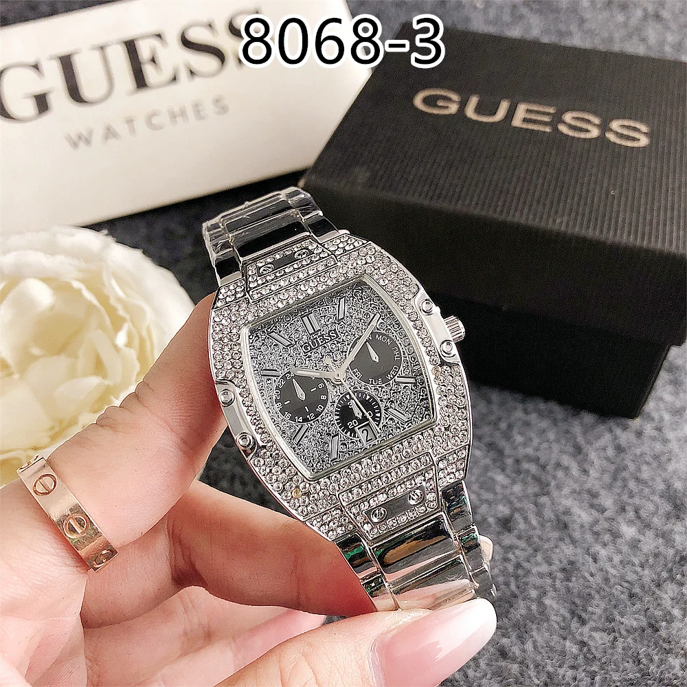 GUESS $22 gallery