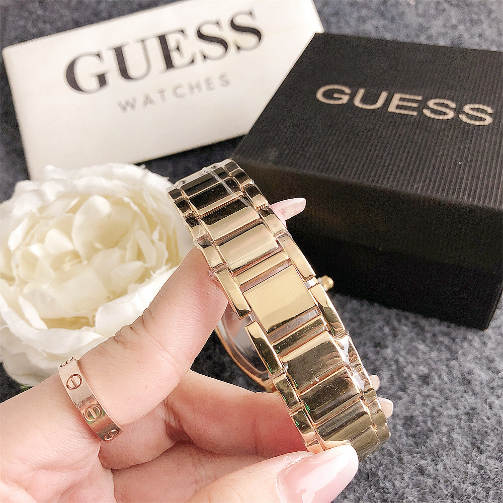 GUESS $22 gallery