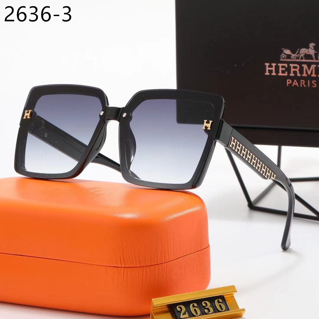 HERMES $18 gallery