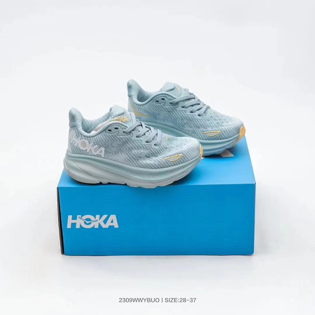 HOKA  39.99$   code   294-6759-R gallery