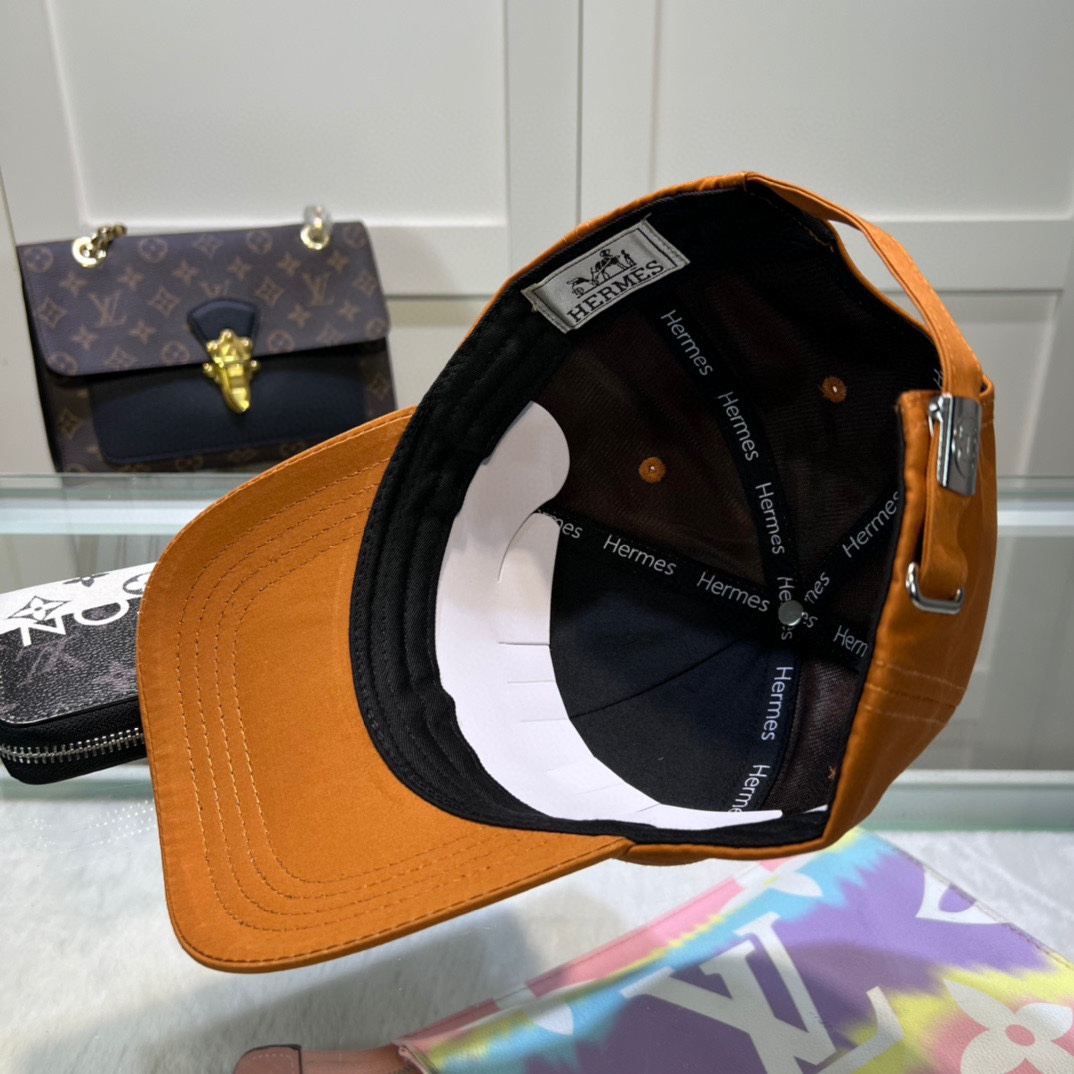 Hermes $29 gallery