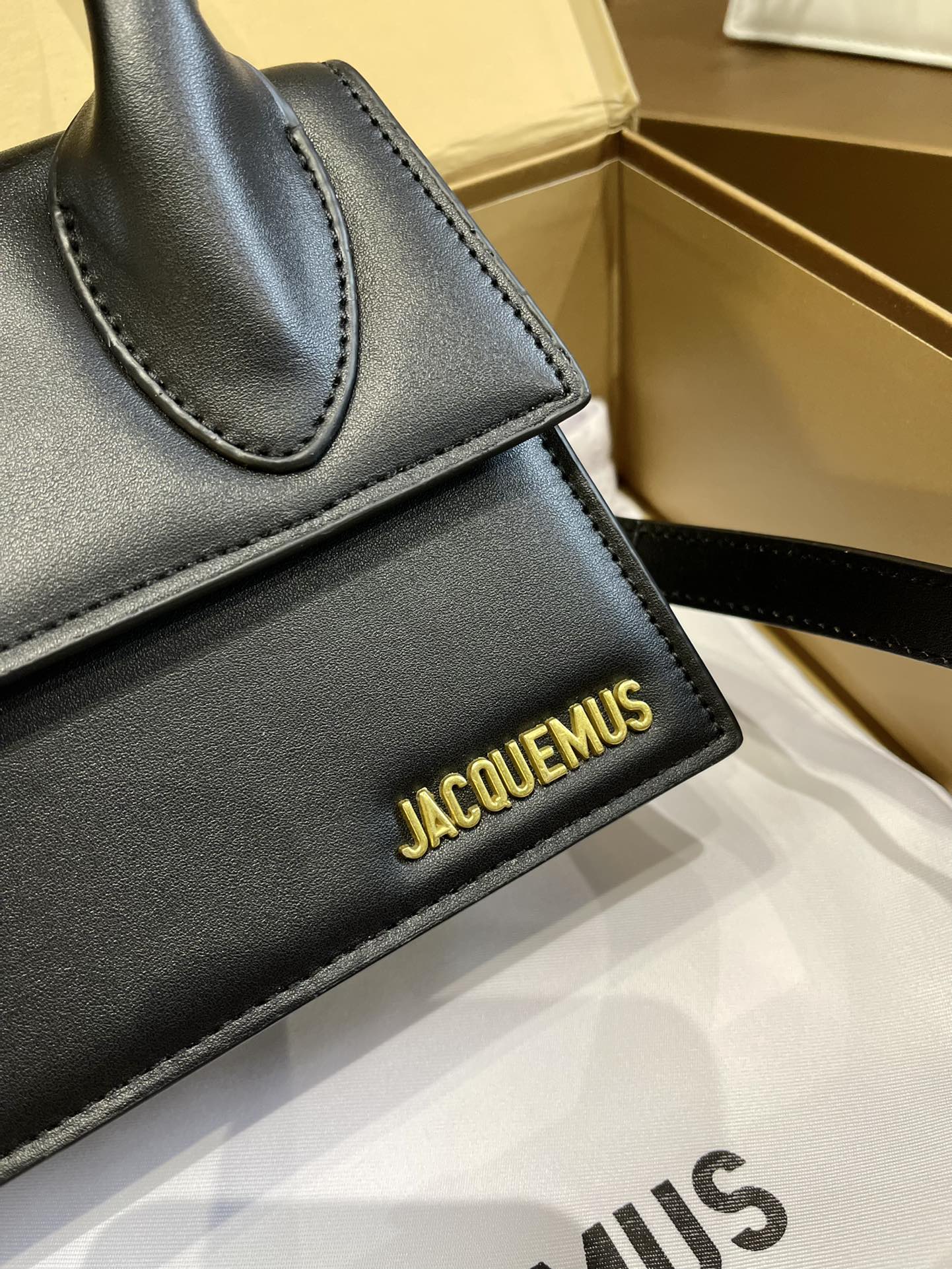 JACQUEMUS $66 gallery