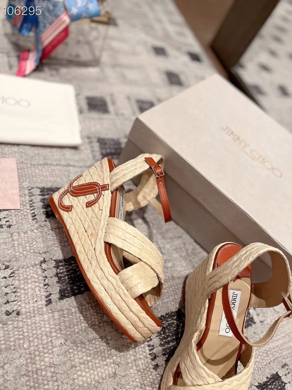 JIMMY CHOO $100 gallery