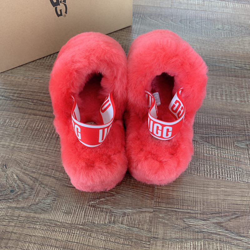 Jam102 UGG TOP   345 48$  UG gallery