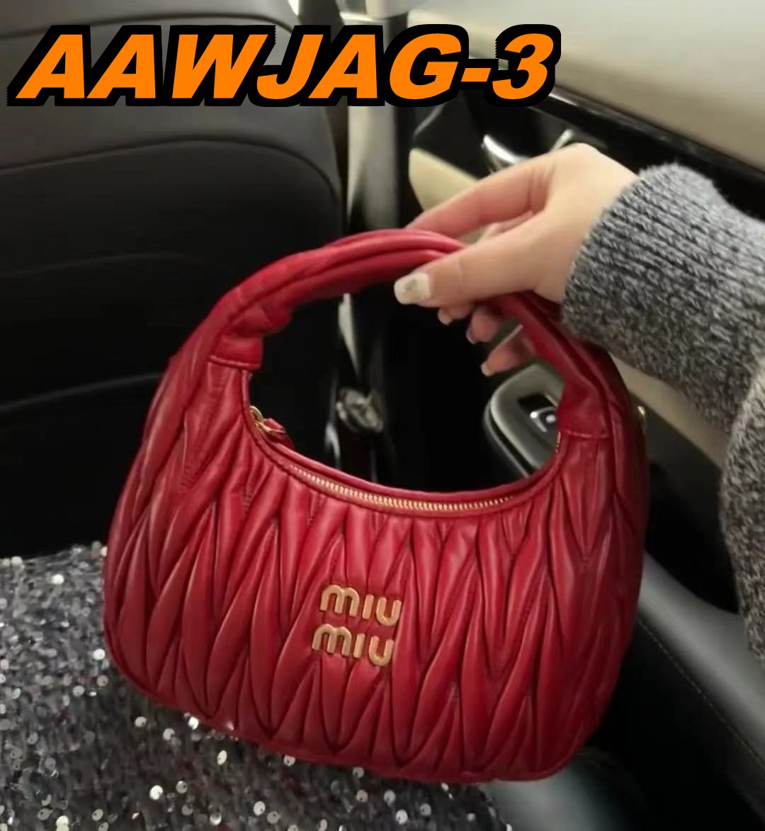 Jam3676 MIUMIU 49.99$  370 GBB gallery