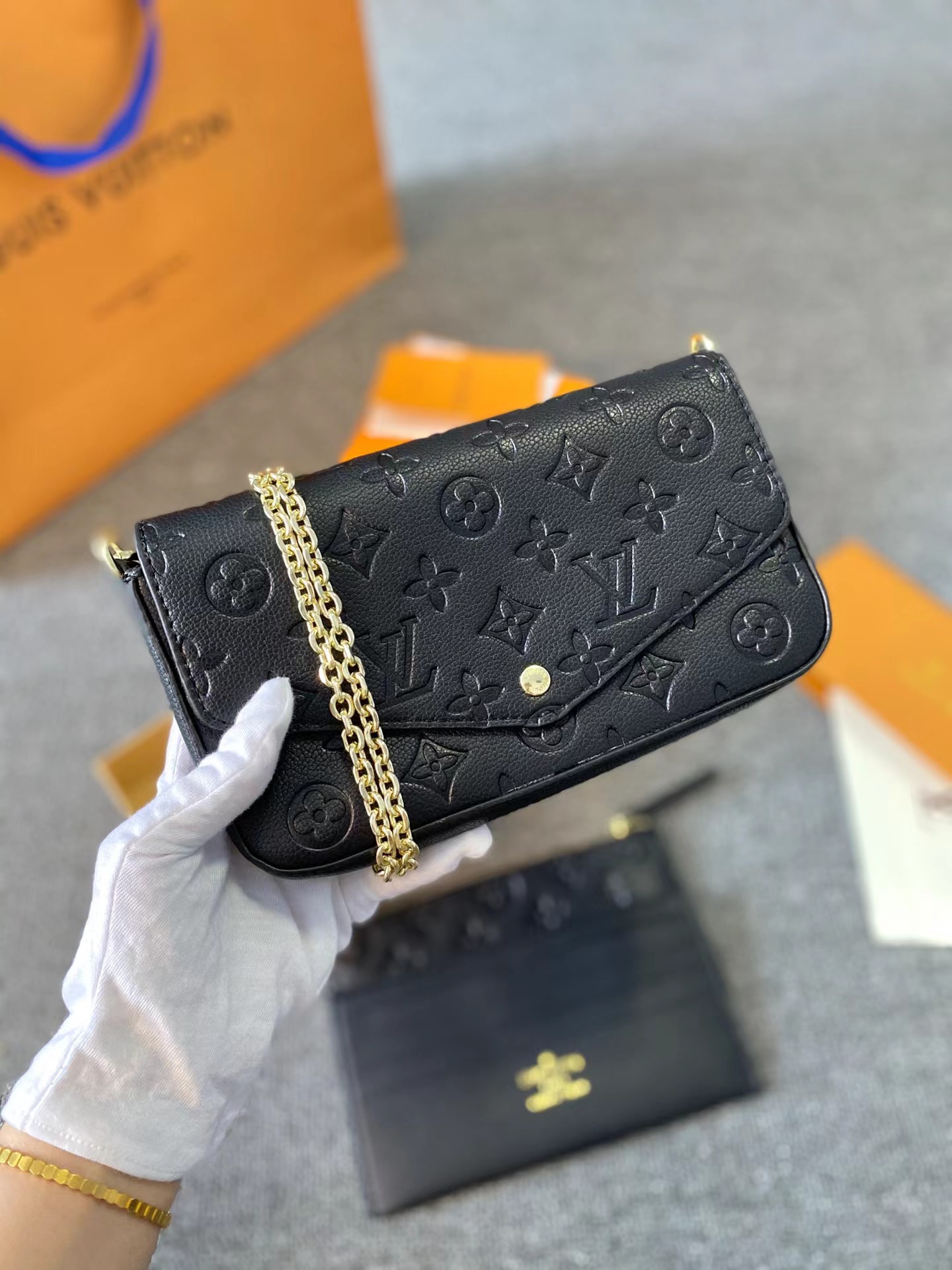 Jam3923 LV 39$ 280  YZBB gallery