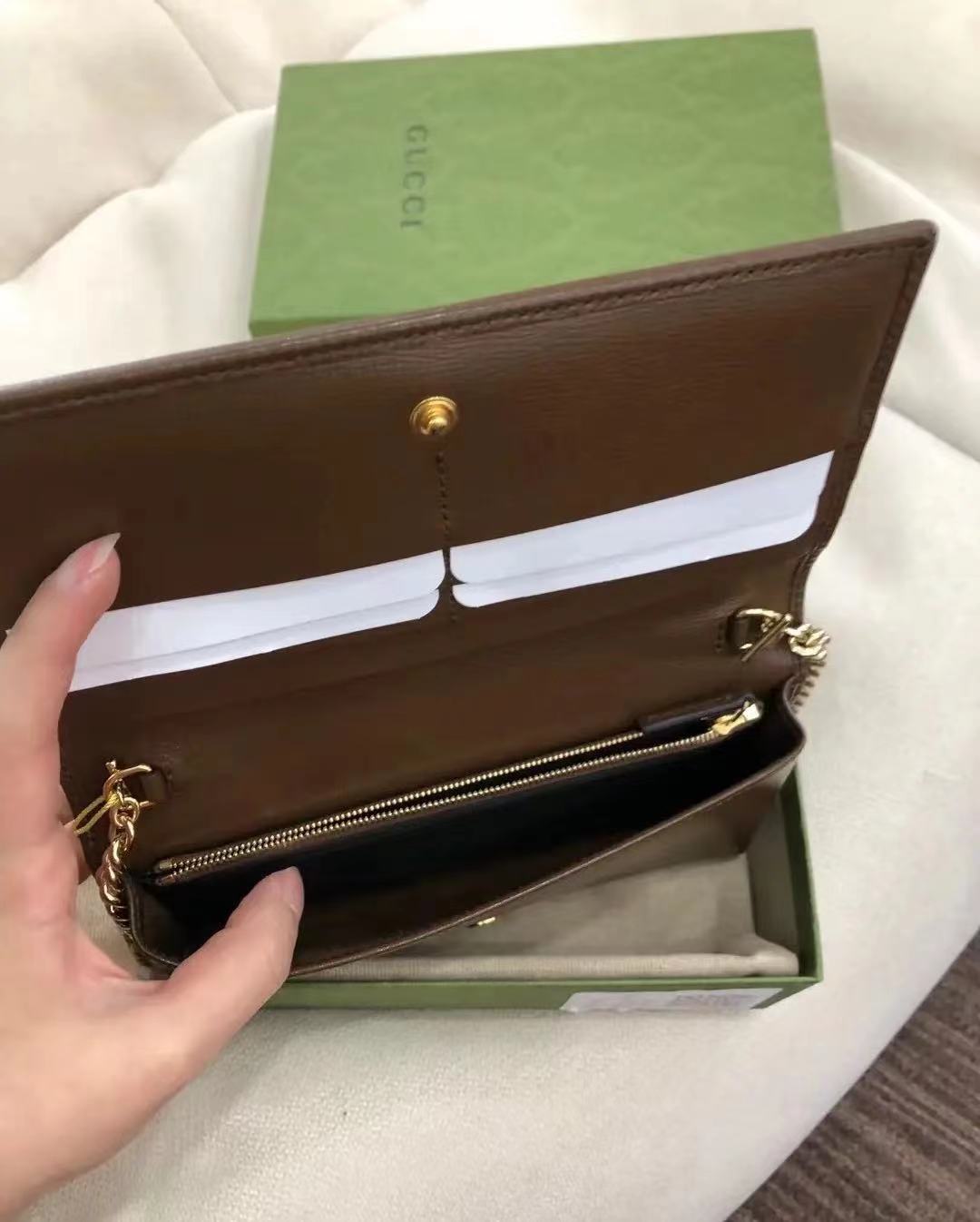 Jam4991 GUCCI BOX 49$ 350  GBB gallery