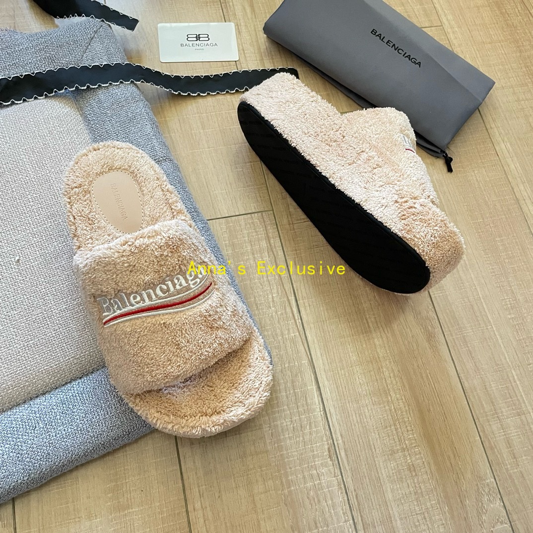 Jam5056  Balenciaga  49.99$ TLDD gallery