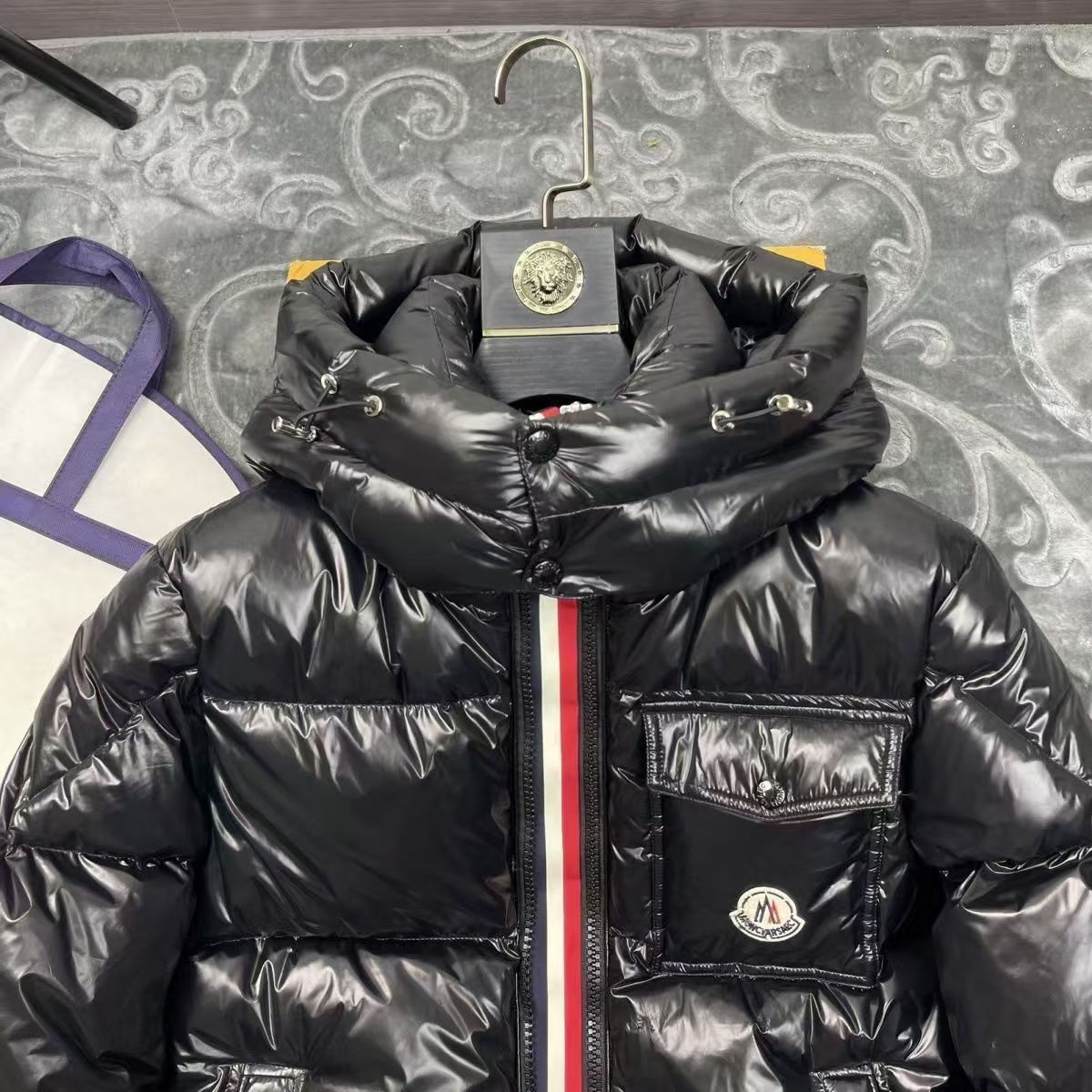 Jam777 Moncler  68$  SLN1H gallery