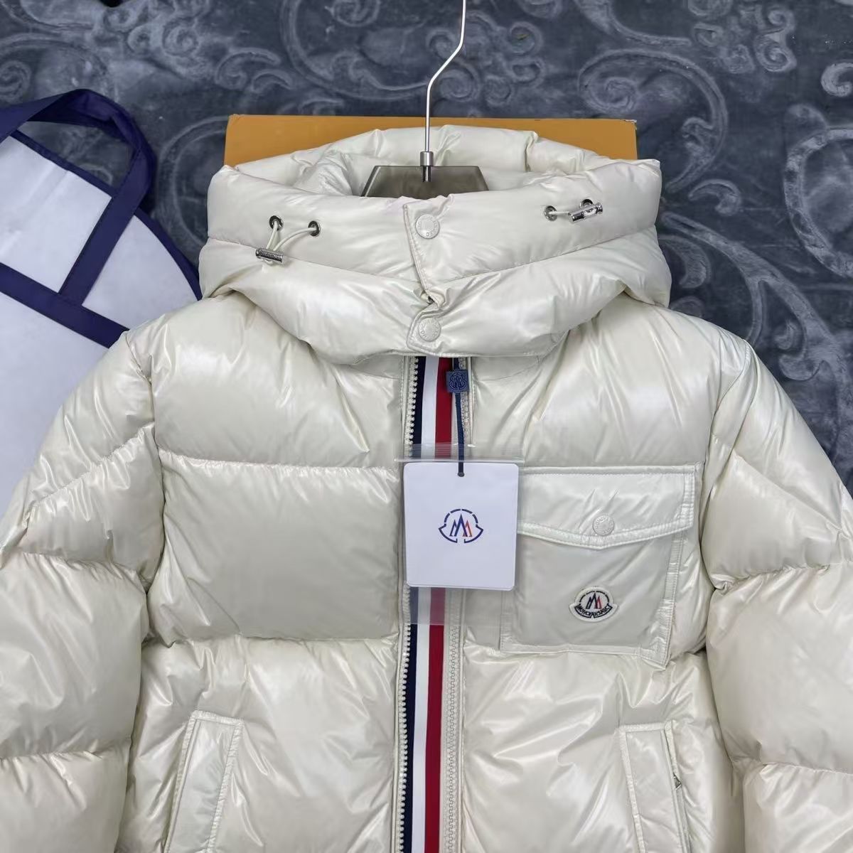 Jam777 Moncler  68$  SLN1H gallery