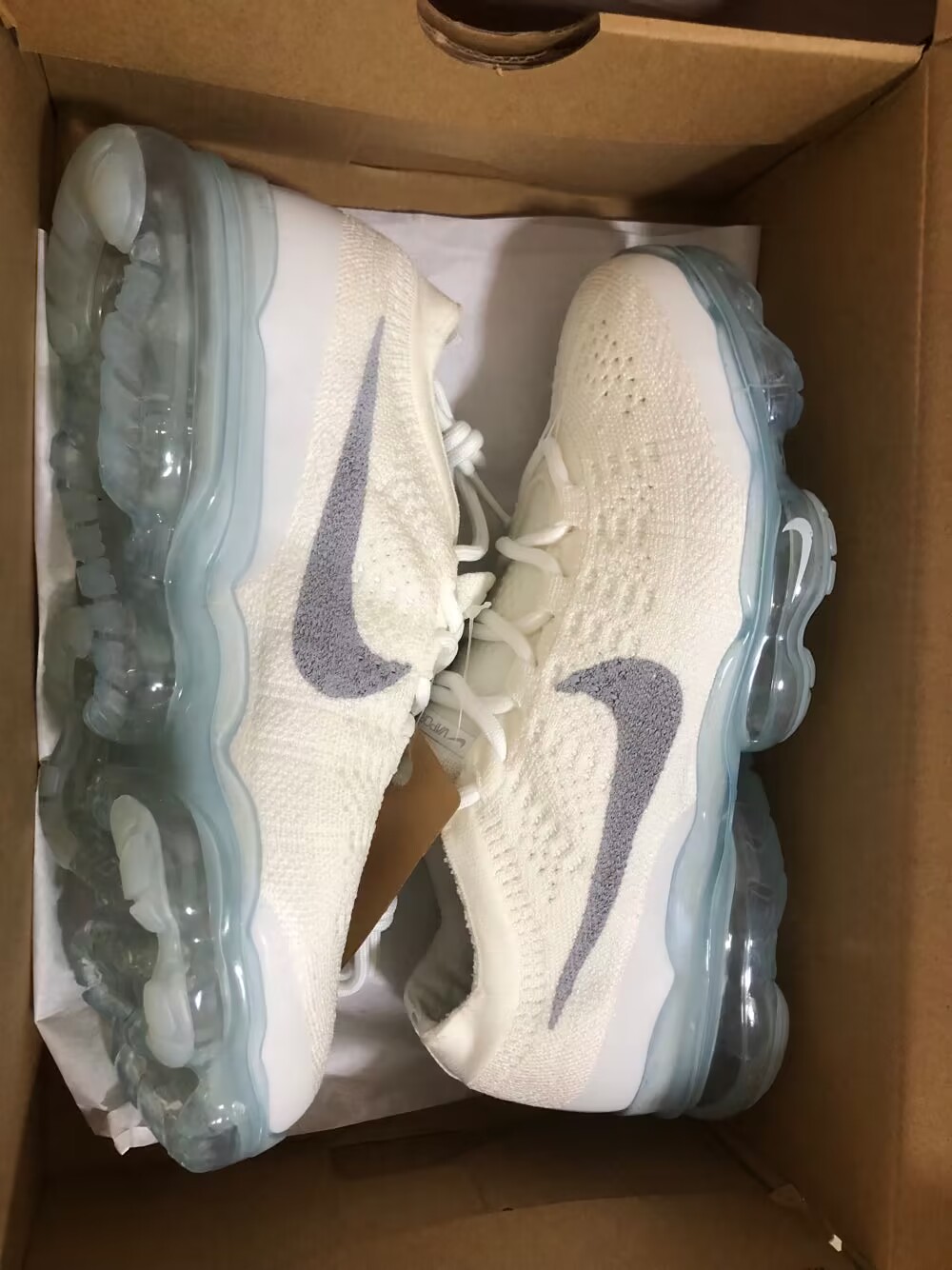 KNN Air VaporMax 2023 78USD gallery