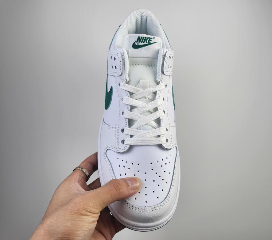 KNW SB dunk 59.99usd gallery