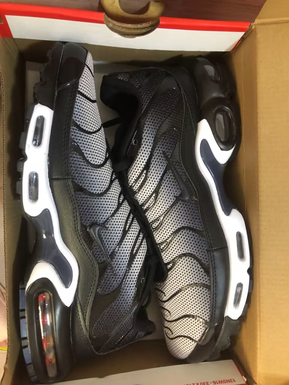 KNZ air max TN 59.99usd gallery