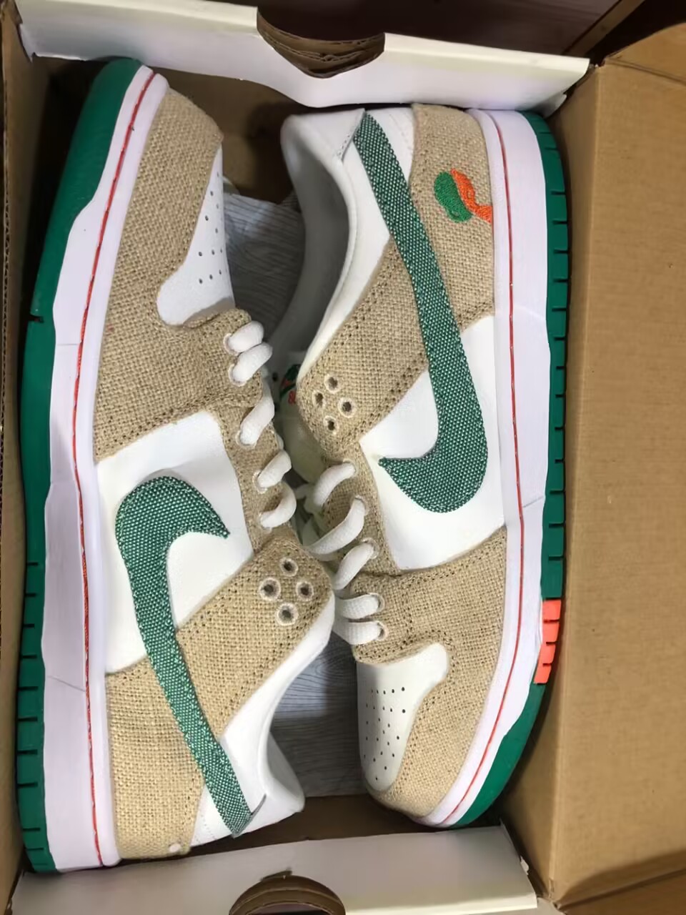 KOW SB Dunk low 59.99usd gallery