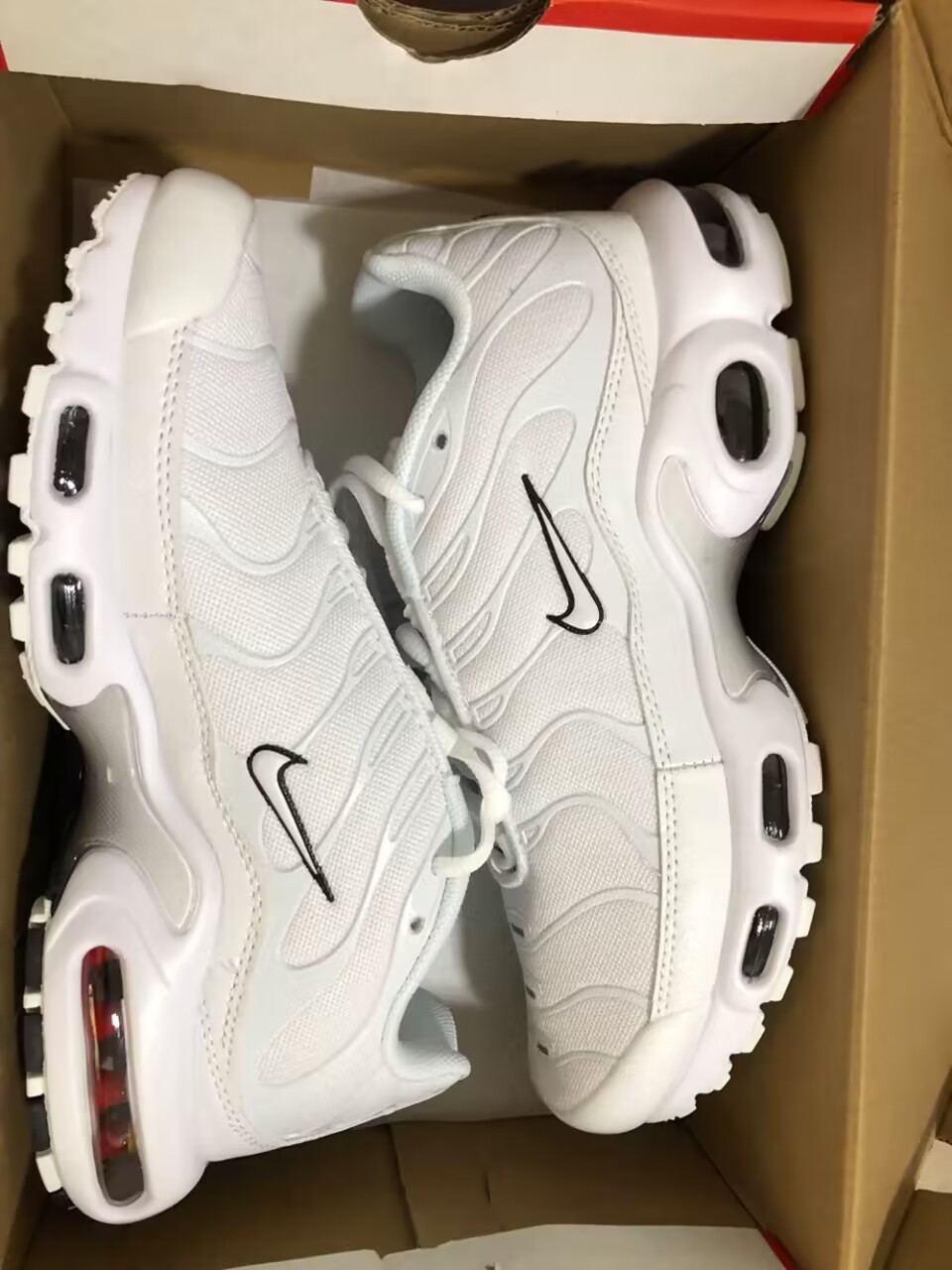 KOY Air max TN 59.99usd gallery