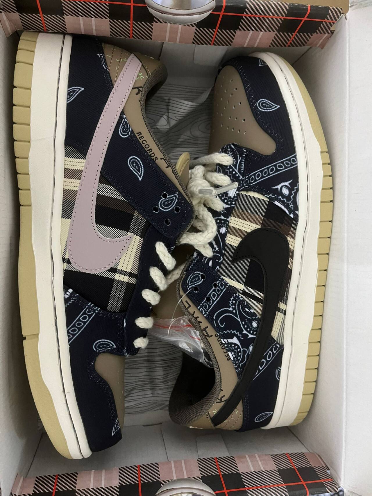 KTS sb dunk TS 59.99usd gallery