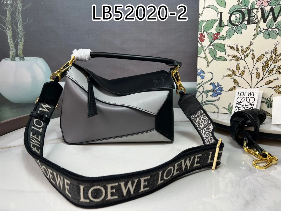 LOEVE $86 gallery