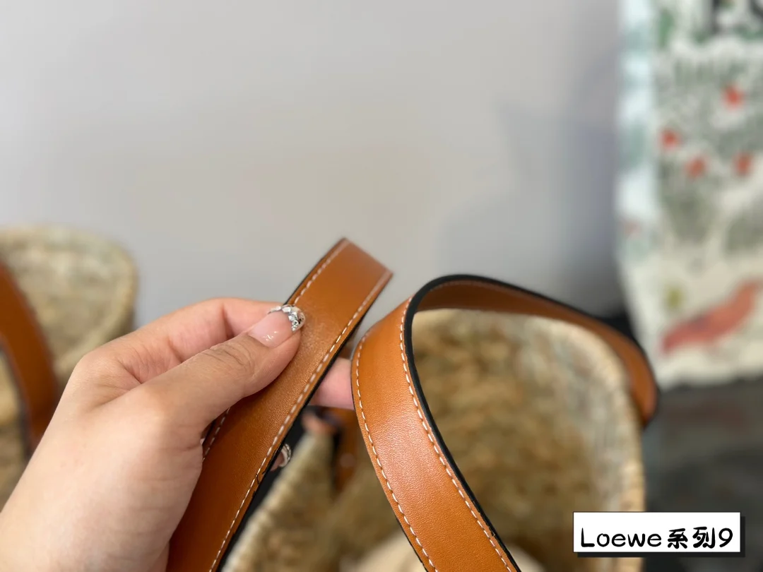 LOEWE $59 gallery