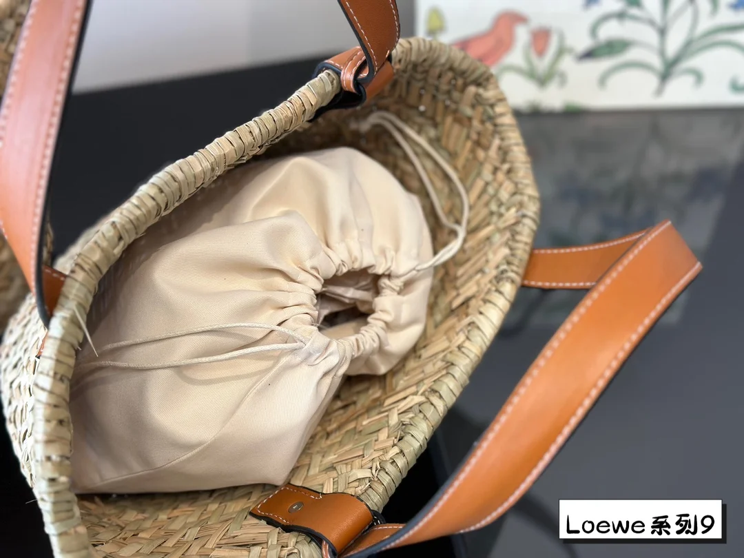 LOEWE $59 gallery