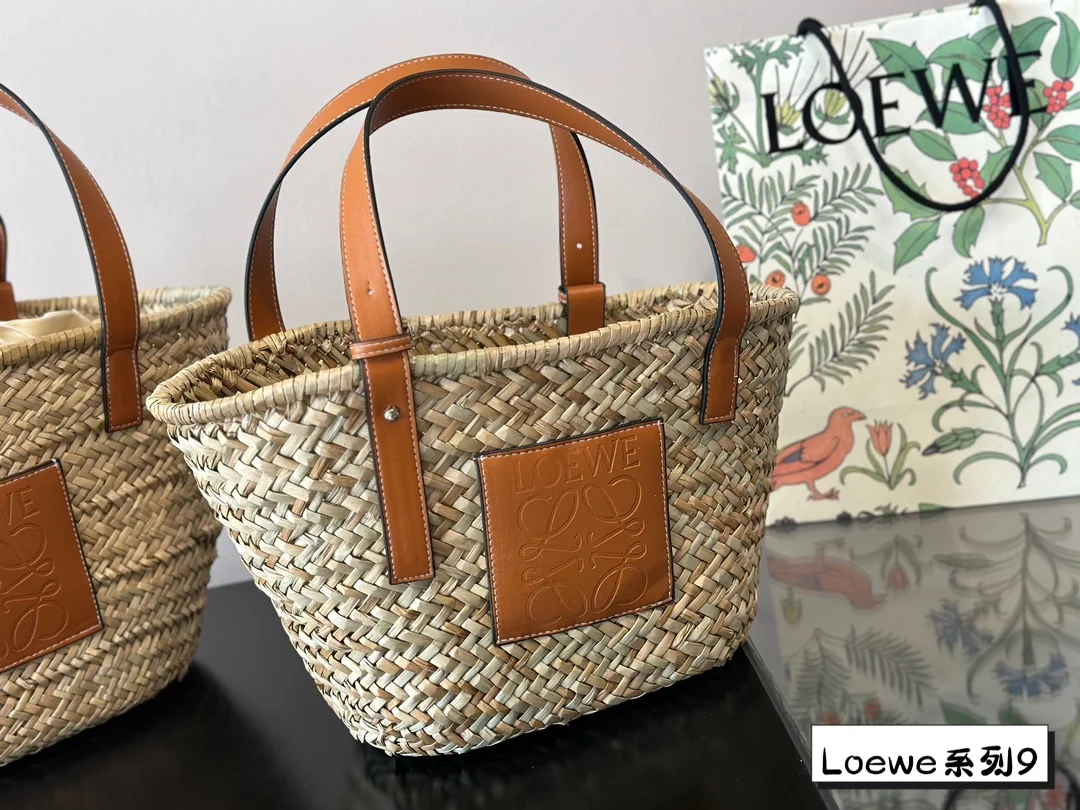 LOEWE $59 gallery