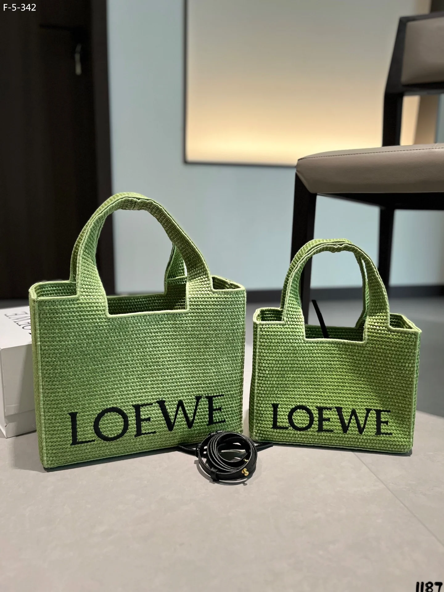 LOEWE $70 gallery