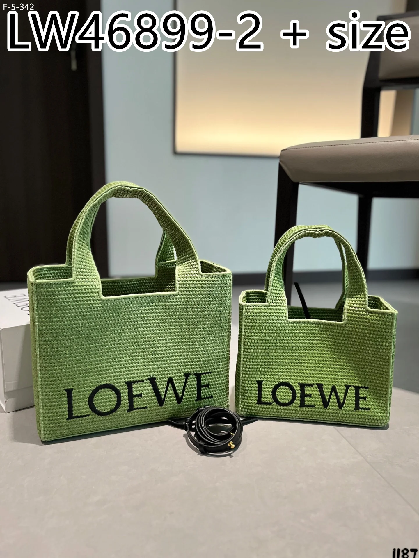 LOEWE $70 gallery