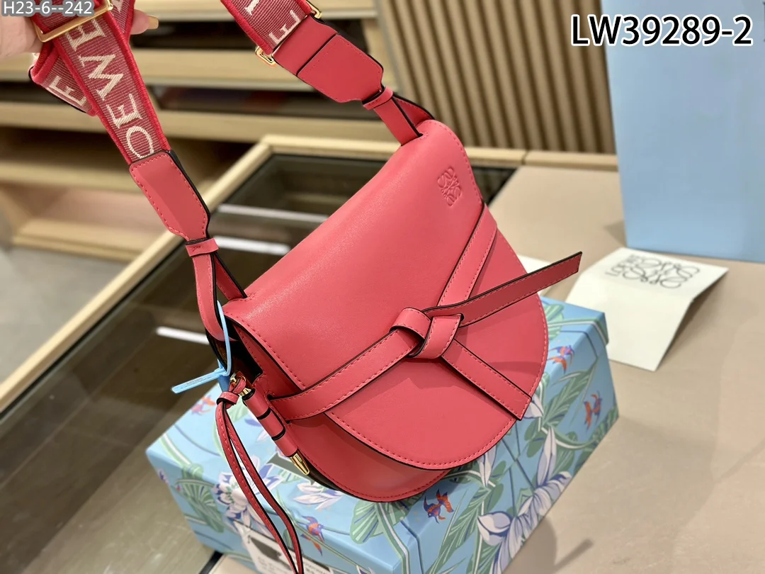 LOEWE $81 gallery